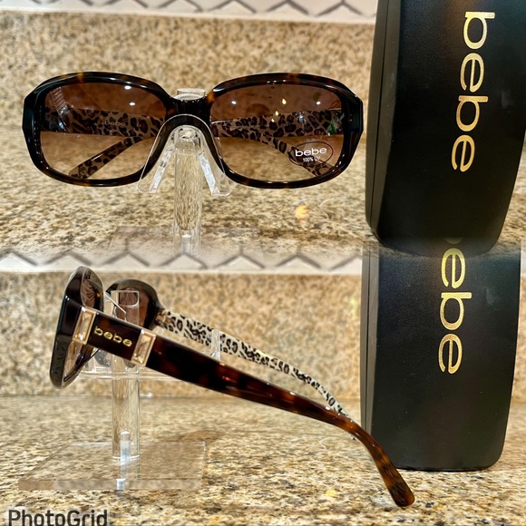 Bebe women sunglasses
